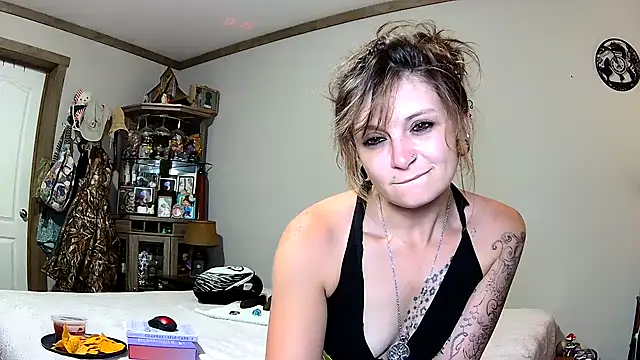 ZeelaXoXo online show from 04/11/26, 05:12