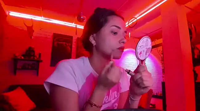 Kimmymadison- online show from 01/04/25, 12:16