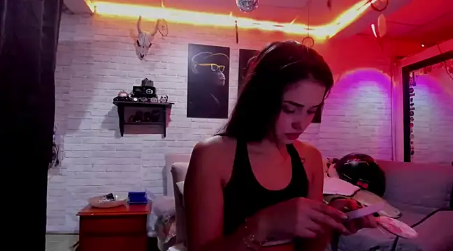 Kimmymadison- online show from 01/17/25, 02:39