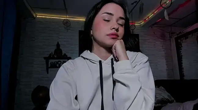 Kimmymadison- online show from 03/01/25, 03:53