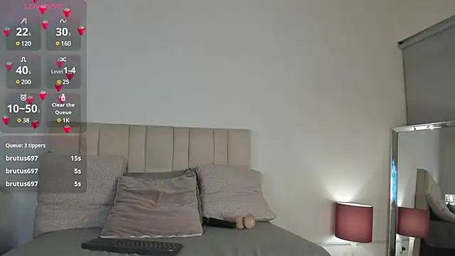 Roxxy mora online show from 02/08/25, 03:08