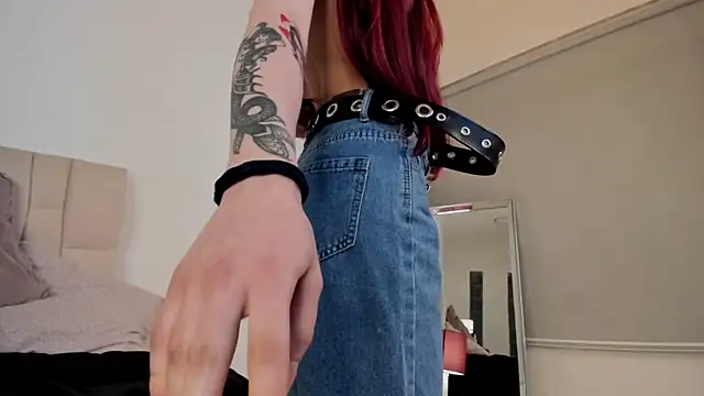 Roxxy mora online show from 02/19/25, 03:28