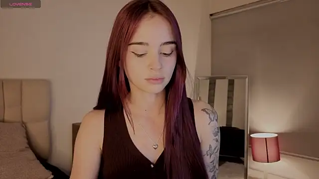 Roxxy mora online show from 09/19/25, 09:15