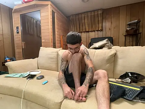 Snapshot of hungkubenski chatting on 11/01/25, 09:33 hungkubenski online show from 11/01/25, 09:33