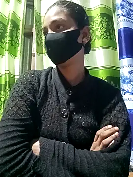 Snapshot of Aruyeshi- chatting on 02/13/25, 12:57 Aruyeshi- online show from 02/13/25, 12:57