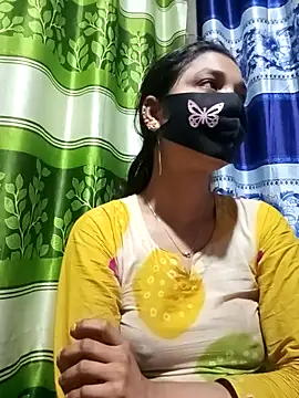 Snapshot of Aruyeshi- chatting on 02/14/25, 05:30 Aruyeshi- online show from 02/14/25, 05:30