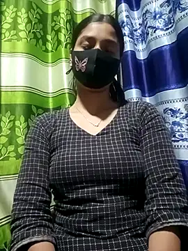 Snapshot of Aruyeshi- chatting on 02/15/25, 09:16 Aruyeshi- online show from 02/15/25, 09:16