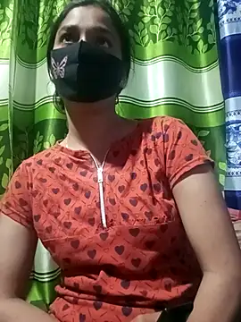 Snapshot of Aruyeshi- chatting on 02/25/25, 03:16 Aruyeshi- online show from 02/25/25, 03:16