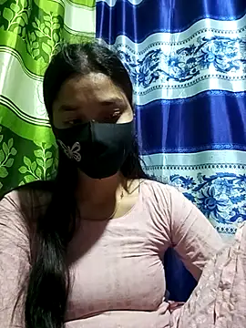 Snapshot of Aruyeshi- chatting on 03/10/25, 12:48 Aruyeshi- online show from 03/10/25, 12:48