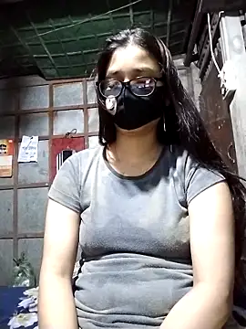 Snapshot of Aruyeshi- chatting on 10/04/25, 03:21 Aruyeshi- online show from 10/04/25, 03:21