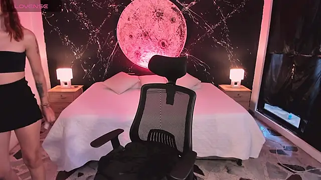 Snapshot of VictoriaRosse_ chatting on 02/18/25, 09:31 VictoriaRosse online show from 02/18/25, 09:31