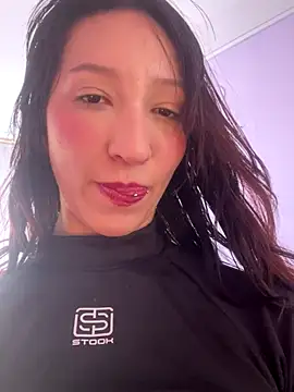 peiton steele7 online show from 12/15/25, 07:40