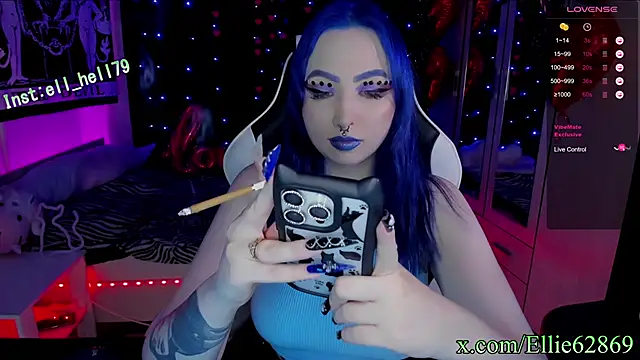 Kitty goth online show from 02/23/25, 09:26