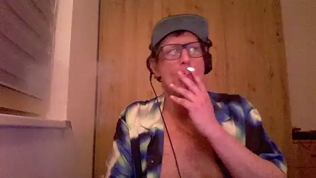 Bigthroaterboy online show from 01/15/25, 09:51