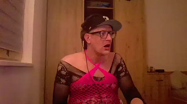 Bigthroaterboy online show from 02/09/25, 02:17