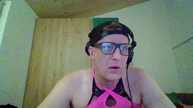 Bigthroaterboy online show from 09/24/25, 05:16