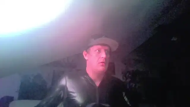 Snapshot of Bigthroaterboy chatting on 05/21/26, 07:21 Bigthroaterboy online show from 05/21/26, 07:21