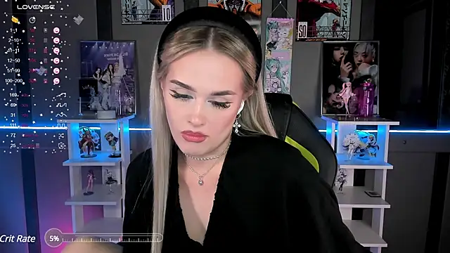 Snapshot of Ellen_Soft chatting on 02/03/25, 08:35 Ellen Soft online show from 02/03/25, 08:35