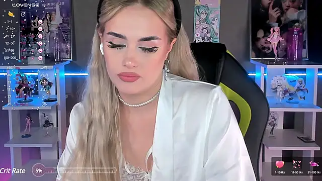 Snapshot of Ellen_Soft chatting on 02/06/25, 08:23 Ellen Soft online show from 02/06/25, 08:23