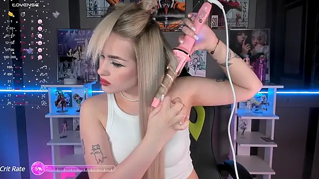 Snapshot of Ellen_Soft chatting on 02/12/25, 05:16 Ellen Soft online show from 02/12/25, 05:16