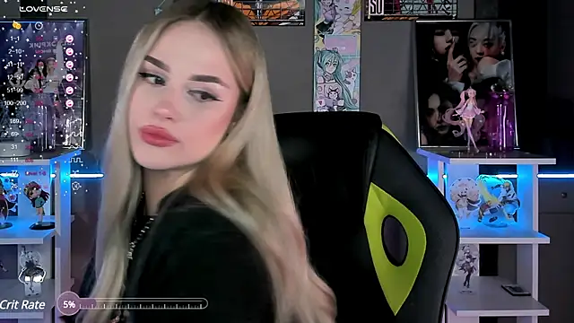 Snapshot of Ellen_Soft chatting on 03/20/25, 08:40 Ellen Soft online show from 03/20/25, 08:40