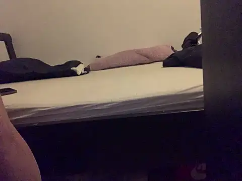 KendrickJiz online show from 03/08/25, 12:22