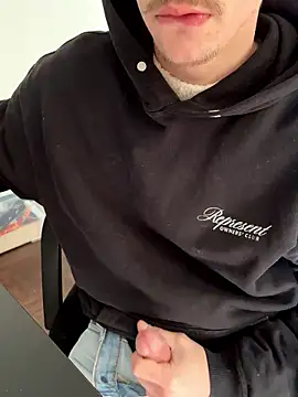 KendrickJiz online show from 09/28/25, 11:48