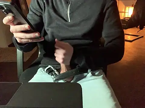 KendrickJiz online show from 02/04/26, 07:09