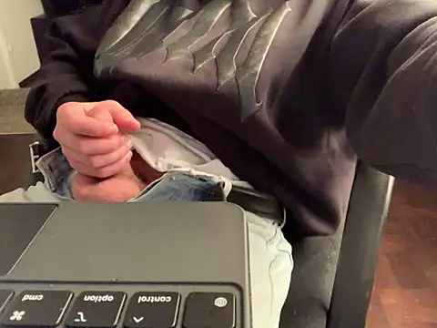 KendrickJiz online show from 04/17/26, 09:51