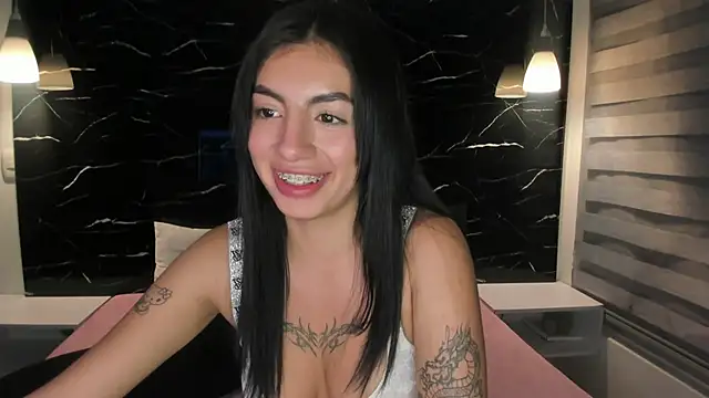 Snapshot of ANTONELLA__ROUSE_ chatting on 01/19/25, 08:29 ANTONELLA ROUSE online show from 01/19/25, 08:29