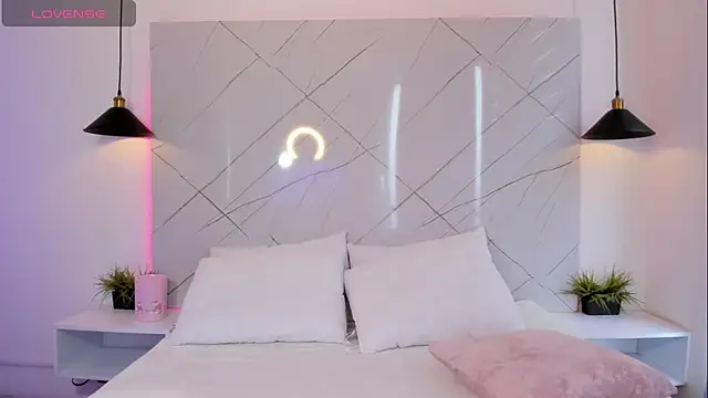 Snapshot of ANTONELLA__ROUSE_ chatting on 10/09/25, 07:45 ANTONELLA ROUSE online show from 10/09/25, 07:45