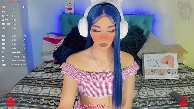 Snapshot of Baby_Aliz chatting on 10/22/25, 03:51 Baby Aliz online show from 10/22/25, 03:51