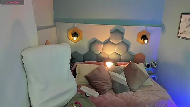 Melissa Koster online show from 01/29/25, 05:09