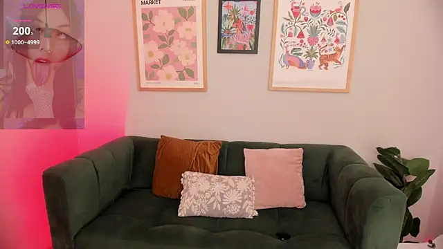 Melissa Koster online show from 10/08/25, 05:05