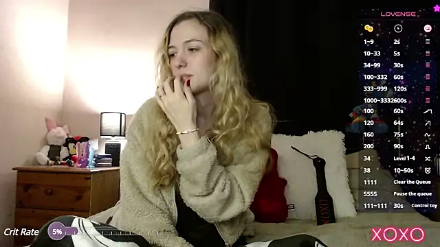 EllieeRose online show from 02/21/25, 11:54