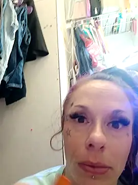 Snapshot of vvictoria_xxx chatting on 03/23/25, 12:26 vvictoria xxx online show from 03/23/25, 12:26