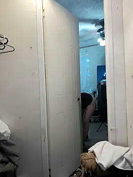 Snapshot of vvictoria_xxx chatting on 10/06/25, 06:49 vvictoria xxx online show from 10/06/25, 06:49