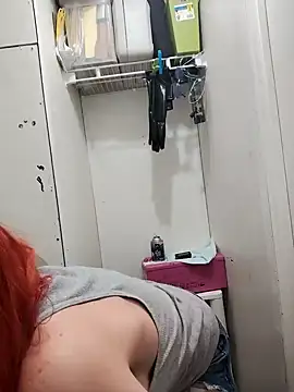 Snapshot of vvictoria_xxx chatting on 10/18/25, 10:10 vvictoria xxx online show from 10/18/25, 10:10