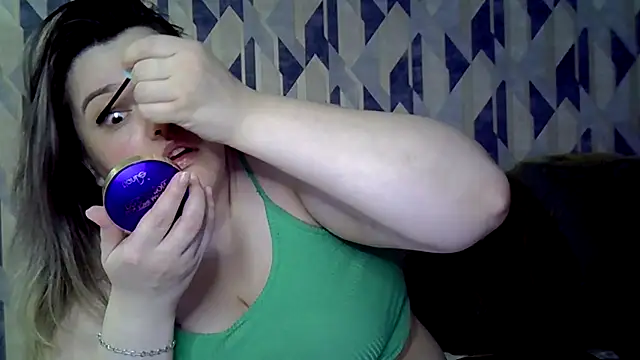 AnitaWillias online show from 12/03/25, 06:17