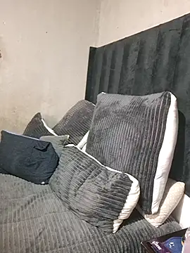 Petrossa online show from 04/20/26, 06:16