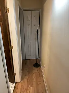 Snapshot of DaddySnowXX chatting on 12/17/24, 04:45 DaddySnowXX online show from 12/17/24, 04:45