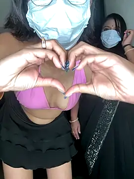 Snapshot of HotIndianCouple__8 chatting on 11/04/25, 06:29 HotIndianCouple 8 online show from 11/04/25, 06:29