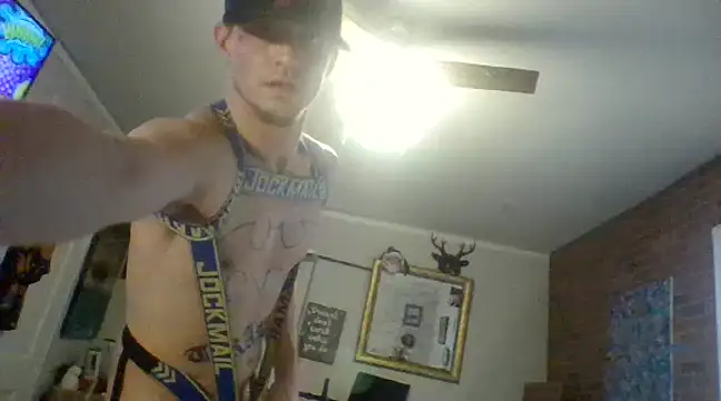 Snapshot of trash4cash chatting on 12/24/24, 05:34 trash4cash online show from 12/24/24, 05:34
