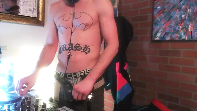 Snapshot of trash4cash chatting on 01/12/25, 12:49 trash4cash online show from 01/12/25, 12:49