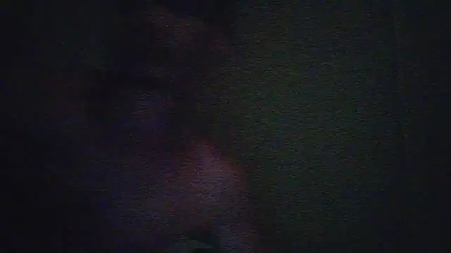 Snapshot of trash4cash chatting on 03/01/25, 06:24 trash4cash online show from 03/01/25, 06:24