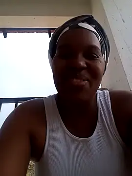 Snapshot of stripqueenx2 chatting on 12/16/24, 02:27 stripqueenx2 online show from 12/16/24, 02:27