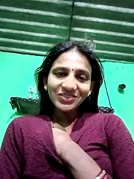 Baby  Shreya online show from 12/14/25, 11:42