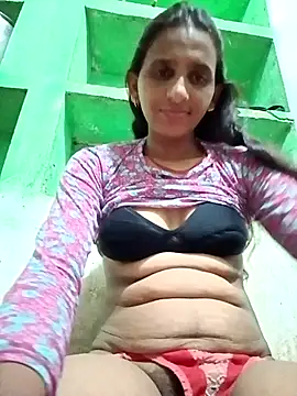 Snapshot of Baby__Shreya chatting on 07/18/26, 10:35 Baby Shreya online show from 07/18/26, 10:35