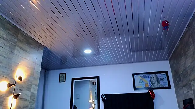 AsmodeoCox online show from 10/30/25, 06:15