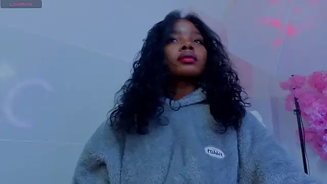 KilyetVera3x online show from 04/08/26, 06:24